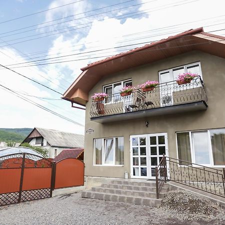U Maksa Hotel Solochin Exterior foto