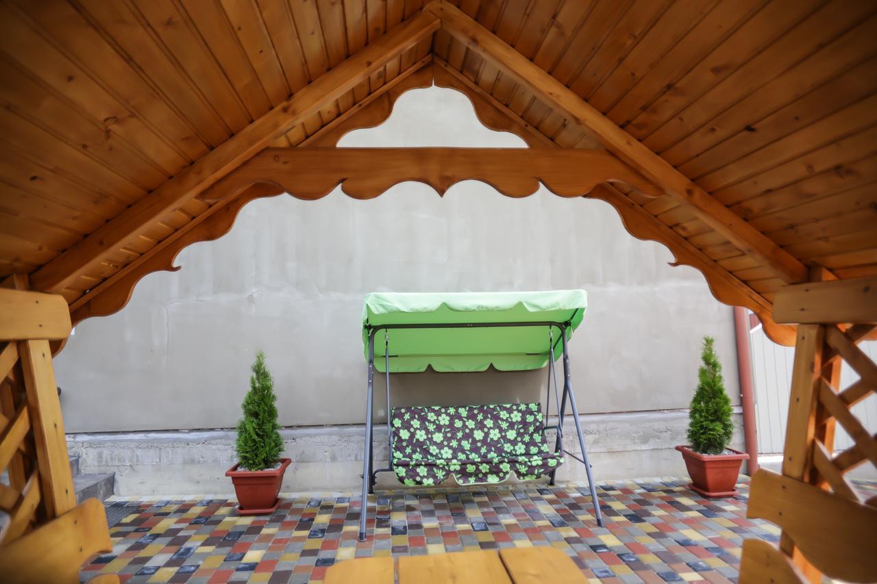U Maksa Hotel Solochin Exterior foto
