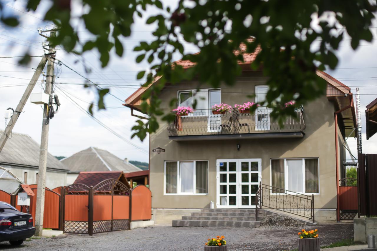 U Maksa Hotel Solochin Exterior foto